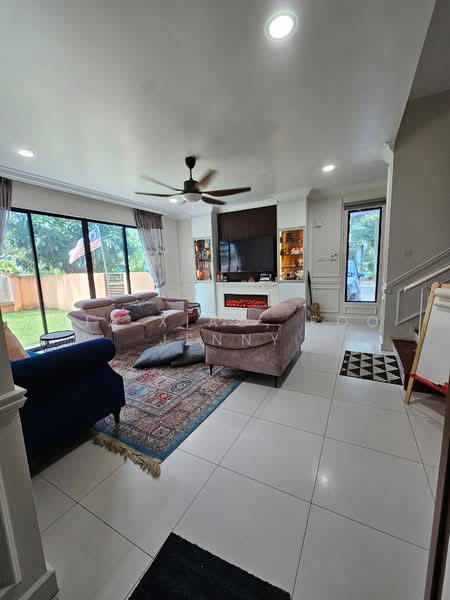 Semi-Detached House for Sale in Cahaya Spk (Shah Alam) - Jia Xiao, Foo Jenny - Living Room - PropertyGuru.com.my