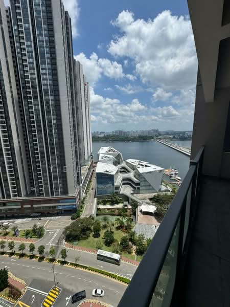 Service Residence for Rent at R&F Princess Cove Phase 1 - Yee Shiuen - Exterior - PropertyGuru.com.my