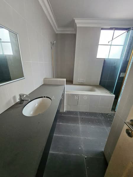 2-storey Terraced House for Sale in Bayan Lepas (Penang) - Max Ng - Bathroom - PropertyGuru.com.my