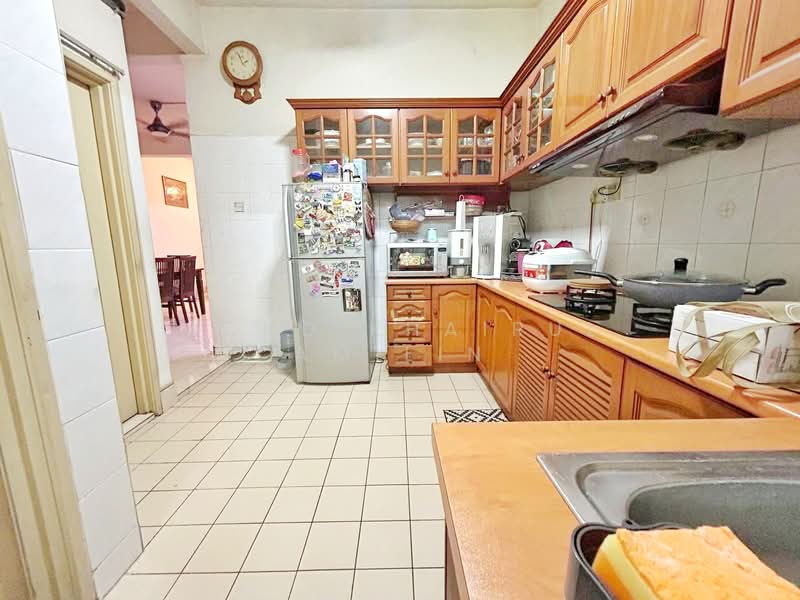 2-storey Terraced House for Sale in Seksyen U9 (Shah Alam) - Mohd Khairul Amilin - Kitchen - PropertyGuru.com.my
