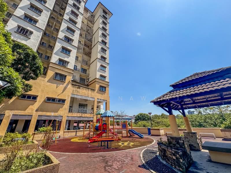 Pangsapuri untuk Dijual di Kondominium Kristal - Fauran Nawawi - PropertyGuru.com.my