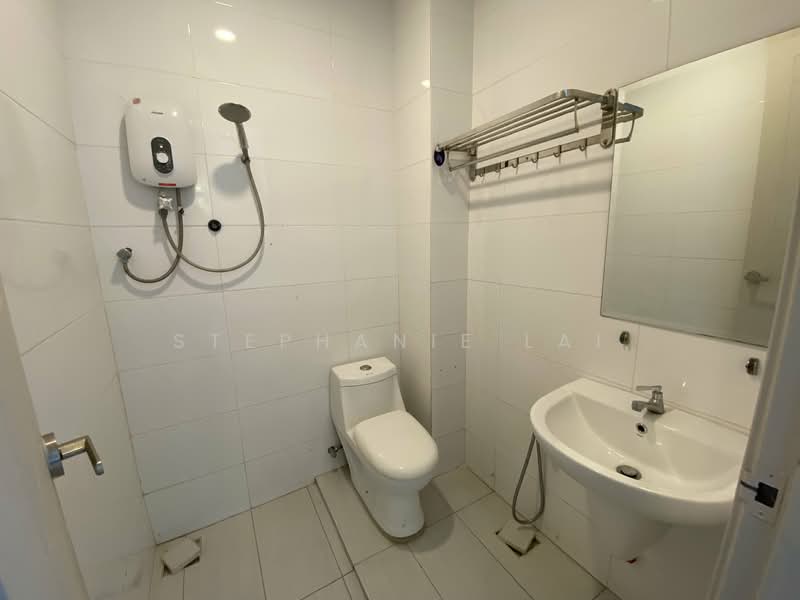 Service Residence for Rent at The Wave Residence - Stephanie Lai - Bathroom - PropertyGuru.com.my