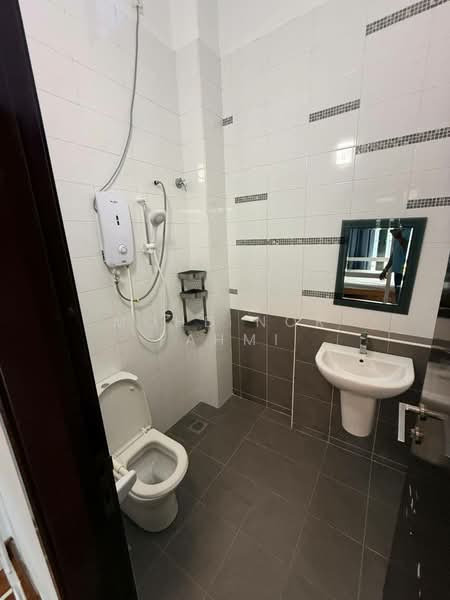 2-storey Terraced House for Sale in Denai Alam (Shah Alam) - Mohd Nor Fahmi - PropertyGuru.com.my