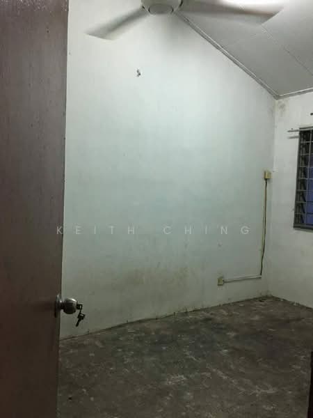 2-storey Terraced House for Sale in Taman Desa Cemerlang (Ulu Tiram) - Keith Ching - Interior - PropertyGuru.com.my