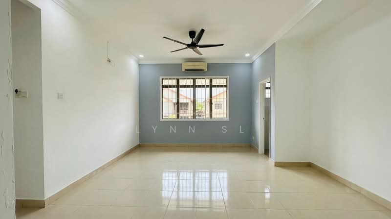 Rumah Teres 2 Tingkat untuk Dijual di Taman Nusa Idaman (Iskandar Puteri (Nusajaya)) - Lynn SL - Living Room - PropertyGuru.com.my