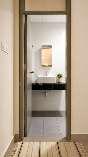 Kondominium untuk Disewa di The Wharf Residence - Adam Lim - Bathroom - PropertyGuru.com.my