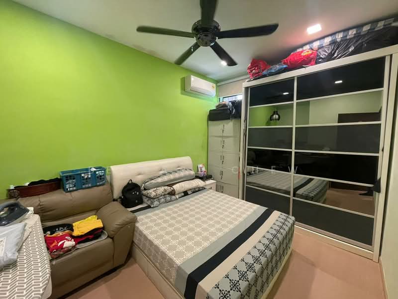 Rumah Teres 1 Tingkat untuk Dijual di Taman Iping (Batu Maung) - Bernard Chew - Bedroom - PropertyGuru.com.my