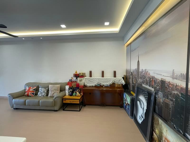 Rumah Teres 1 Tingkat untuk Dijual di Taman Iping (Batu Maung) - Bernard Chew - Living Room - PropertyGuru.com.my