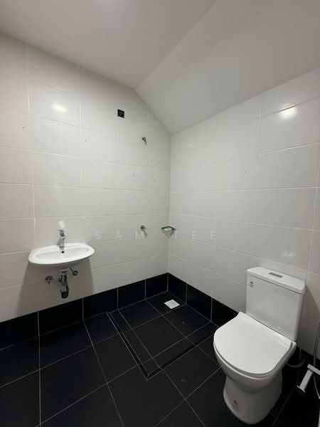 2-storey Terraced House for Rent in Iskandar Puteri (Nusajaya) (Johor) - Sam Tee - Bathroom - PropertyGuru.com.my