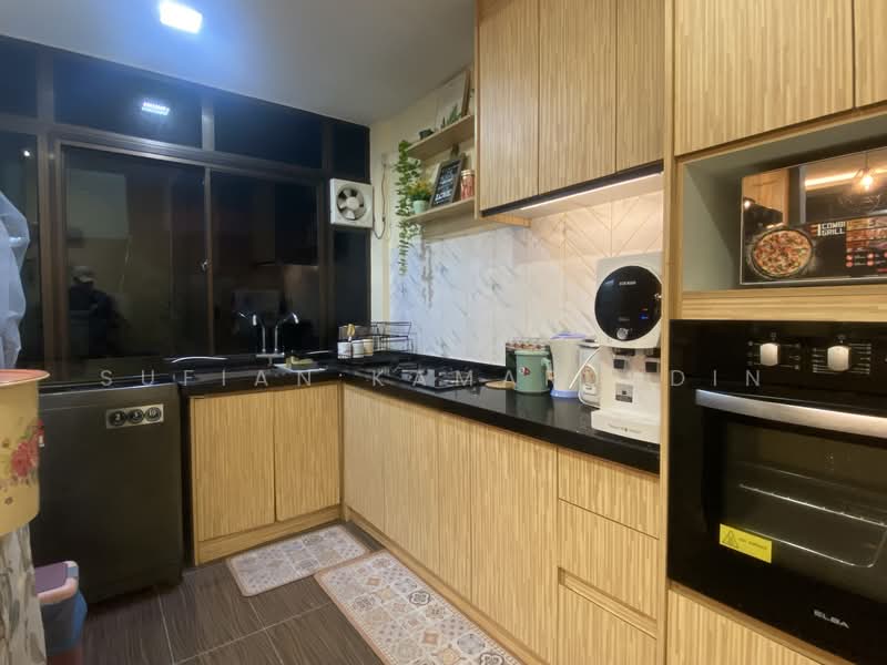Pangsapuri untuk Dijual di Pangsapuri Merak - Sufian Kamaruddin - Kitchen - PropertyGuru.com.my