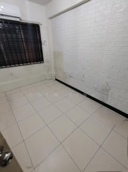 Rumah Flat untuk Disewa di Taman Sri Plentong - Chew Ping - Interior - PropertyGuru.com.my
