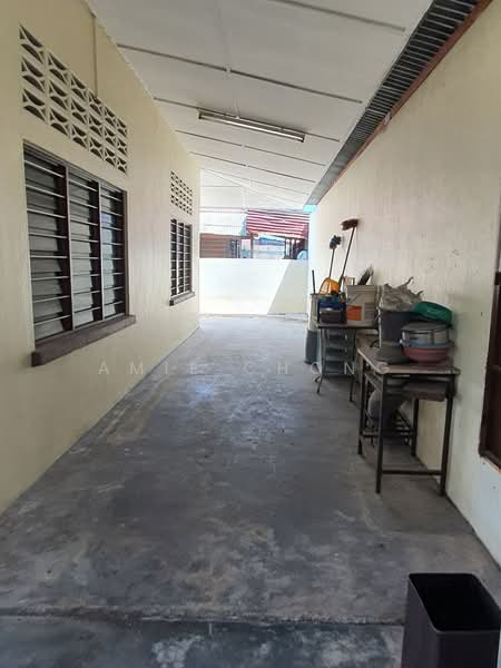 Rumah Berkembar untuk Dijual di Kampung Baru Pasir Pinji (Ipoh) - Amie Chong - Exterior - PropertyGuru.com.my