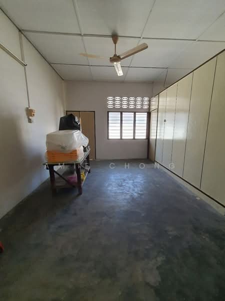 Rumah Berkembar untuk Dijual di Kampung Baru Pasir Pinji (Ipoh) - Amie Chong - PropertyGuru.com.my