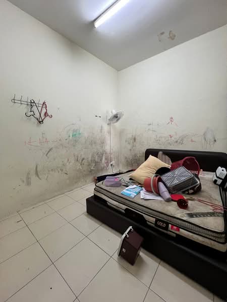 1-storey Terraced House for Sale in Bandar Saujana Putra (Tanjong Duabelas) - Azmi . - PropertyGuru.com.my