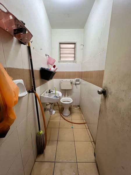 1-storey Terraced House for Sale in Bandar Saujana Putra (Tanjong Duabelas) - Azmi . - PropertyGuru.com.my