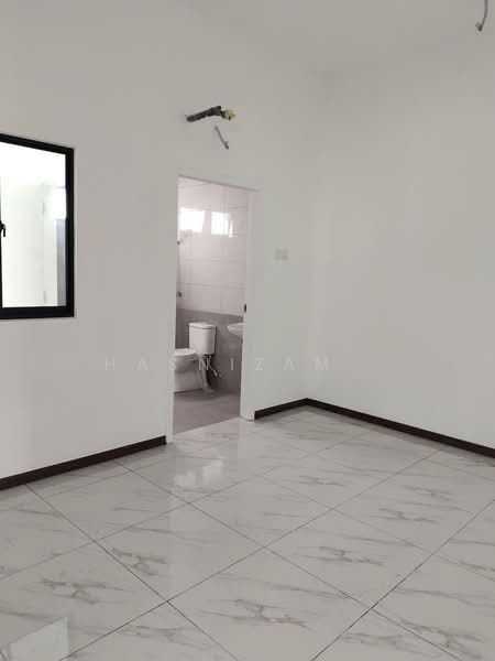 2-storey Terraced House for Sale in Bukit Banyan (Sungai Petani) - Hasnizam . - Bathroom - PropertyGuru.com.my