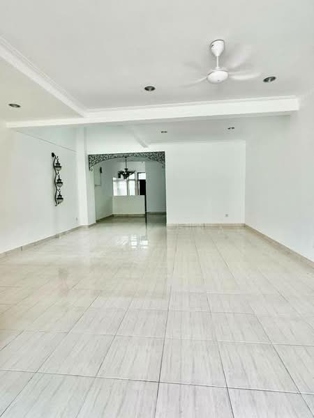 Rumah Teres 2 Tingkat untuk Dijual di Austin Perdana (Tebrau) - Annie Chai - PropertyGuru.com.my