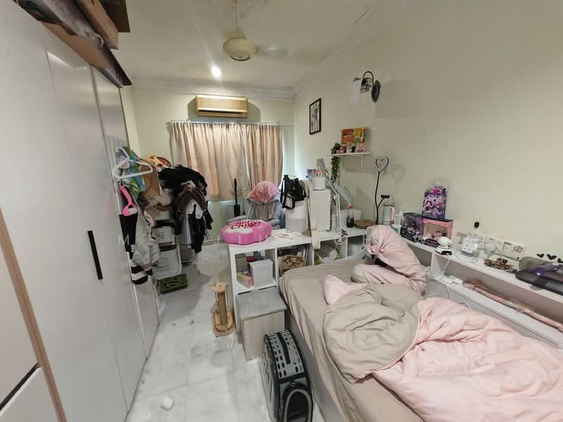 3-storey Terraced House for Sale in Puchong (Selangor) - MEI JIUN CHEW - Bedroom - PropertyGuru.com.my