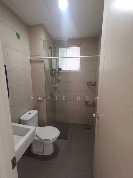 Kondominium untuk Dijual di 222 Residency - Annie How - Bathroom - PropertyGuru.com.my