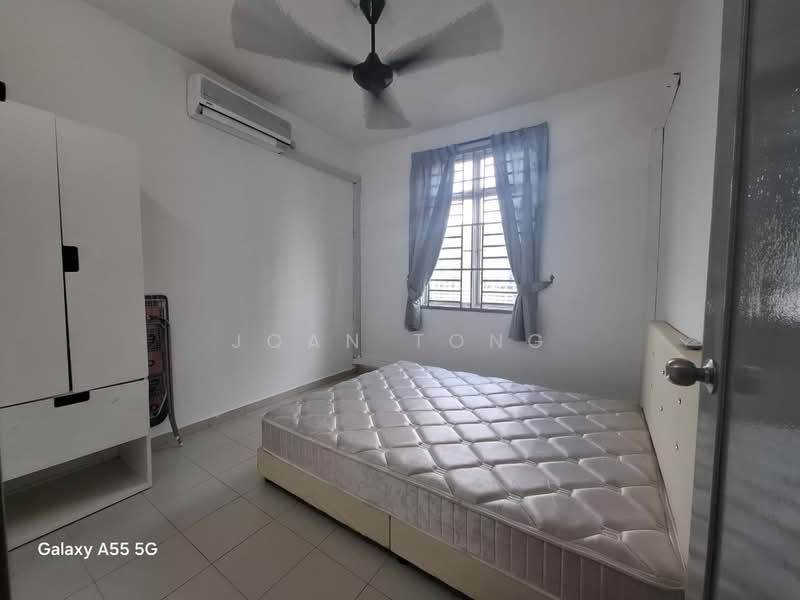 Apartment for Rent at Lake View Suites - Joan Tong - Bedroom - PropertyGuru.com.my