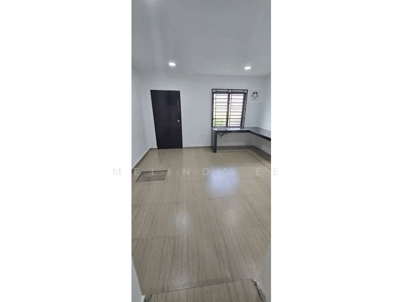 Rumah Teres 2 Tingkat untuk Dijual di Taman Pasir Putih (Pasir Gudang) - Melinda Ee - Kitchen - PropertyGuru.com.my