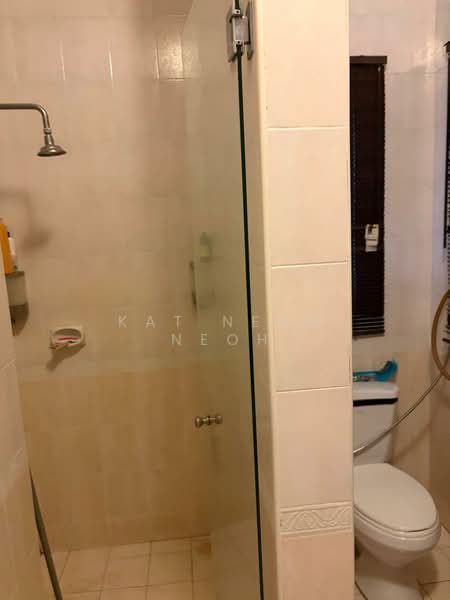 Rumah Teres 3 Tingkat untuk Dijual di Jalan Ipoh (Kuala Lumpur) - Kat Neoh NEOH - Bathroom - PropertyGuru.com.my