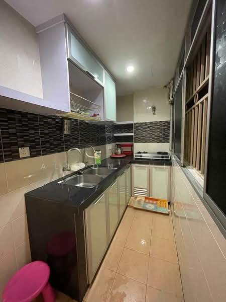 Apartment for Rent at Vista Mutiara - Alison Chiu - Kitchen - PropertyGuru.com.my