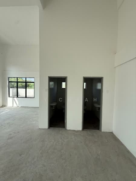 Factory for Rent in Kampung Ulu Chepor Tambahan (Chemor) - YY Cheah - Bathroom - PropertyGuru.com.my