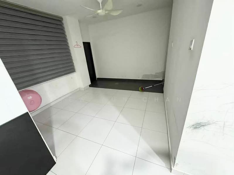 2-storey Terraced House for Rent in Skudai (Johor) - Chew Yun Chan - Living Room - PropertyGuru.com.my