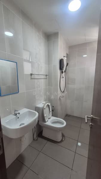 Service Residence for Rent at J.Dupion Residence - Ginnz Chan - Bathroom - PropertyGuru.com.my