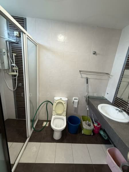 Rumah Teres 3 Tingkat untuk Dijual di Laman Rimbunan (Kepong) - Edmond Loke - Bathroom - PropertyGuru.com.my