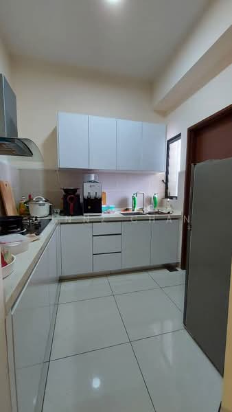 Service Residence for Rent at J.Dupion Residence - Ginnz Chan - Kitchen - PropertyGuru.com.my