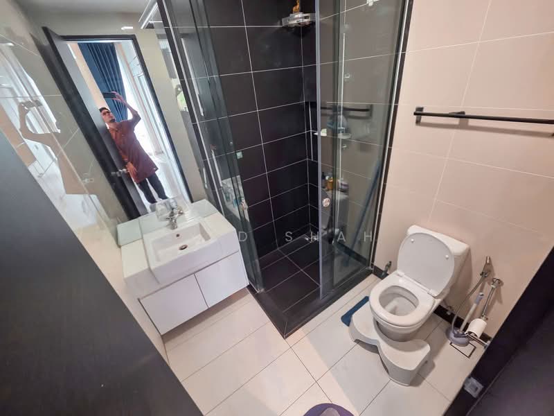 Rumah Berkembar untuk Dijual di Semenyih (Selangor) - Syed Shah - Bathroom - PropertyGuru.com.my