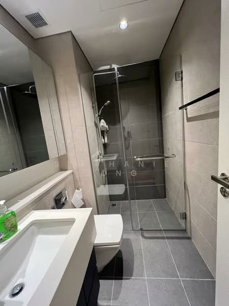 Servis Apartment untuk Disewa di TRX Residences - Stephanie Yong - Bathroom - PropertyGuru.com.my