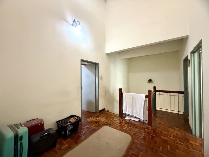 Rumah Teres 2 Tingkat untuk Dijual di Bandar Tun Hussein Onn (Cheras) - Angel Yeoh - Interior - PropertyGuru.com.my