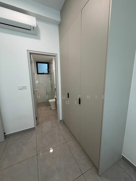 Apartment for Rent at Savana @ Batu Kawan - Cheau Chie Ooi - Corridor - PropertyGuru.com.my