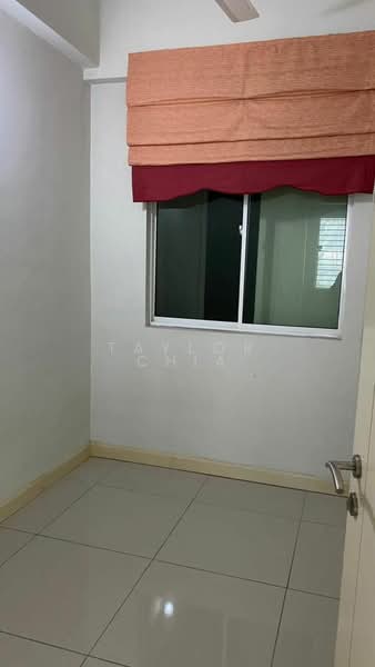 Service Residence for Sale at Tiara Mutiara / The Crown - Taylor Chia - Interior - PropertyGuru.com.my