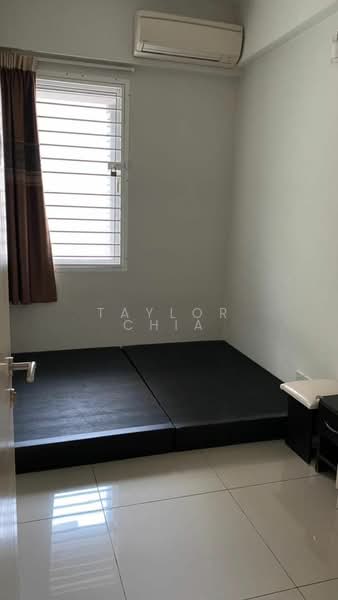 Service Residence for Sale at Tiara Mutiara / The Crown - Taylor Chia - Bedroom - PropertyGuru.com.my