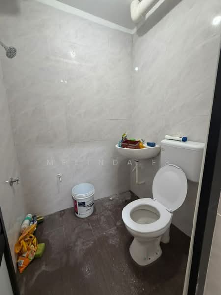 2-storey Terraced House for Sale in Taman Pancasila (Kulai) - Melinda Ee - Bathroom - PropertyGuru.com.my