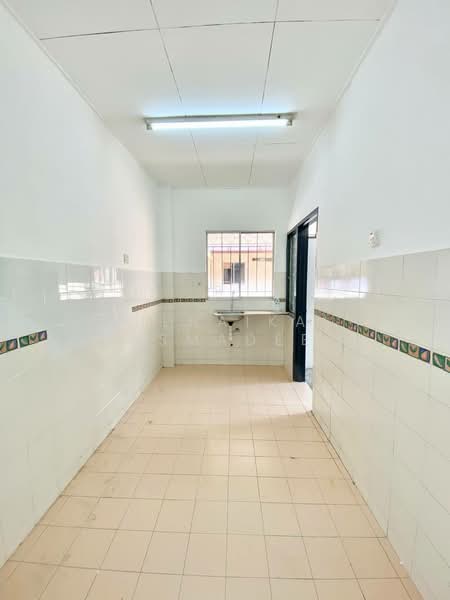 Apartment for Sale at Pangsapuri Carmila - Zulhaikal Asmadee - Kitchen - PropertyGuru.com.my