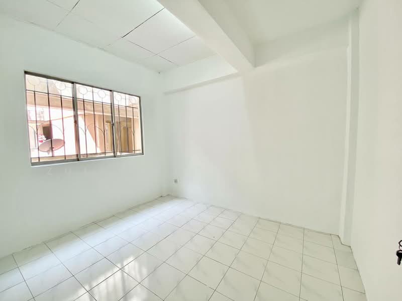 Apartment for Sale at Pangsapuri Carmila - Zulhaikal Asmadee - Interior - PropertyGuru.com.my