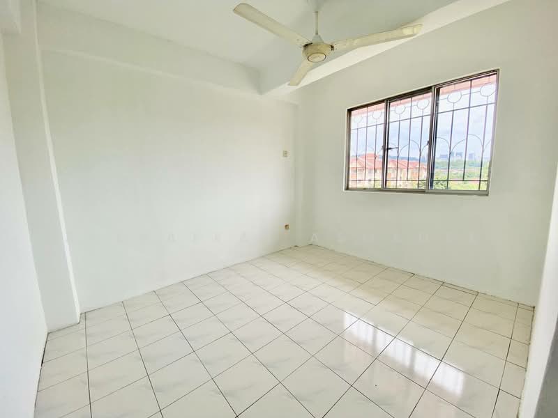 Apartment for Sale at Pangsapuri Carmila - Zulhaikal Asmadee - Interior - PropertyGuru.com.my