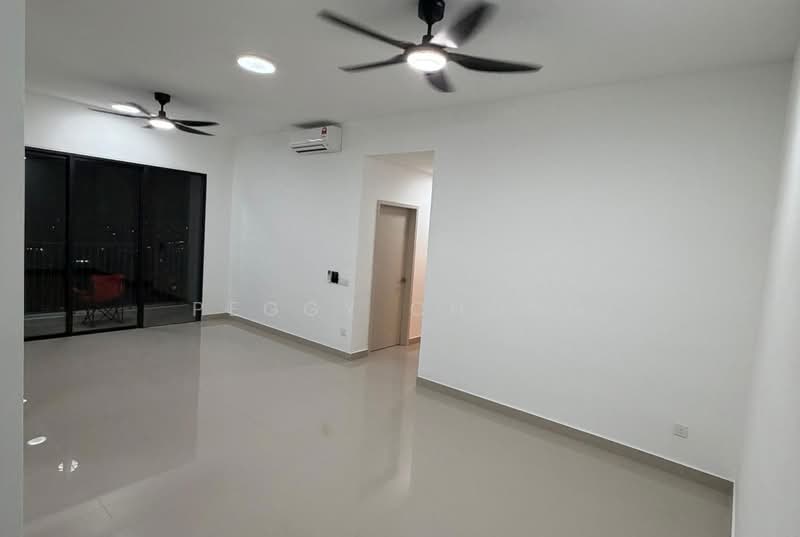 Service Residence for Rent at Residensi Ava @ Kiara Bay - Peggy Chong - Living Room - PropertyGuru.com.my