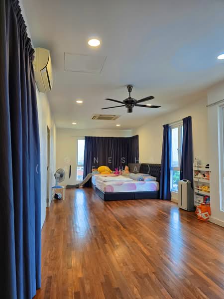 Rumah Berkembar untuk Dijual di Damansara Perdana (Selangor) - (Ganesha) Ganesh Ramanathan - Bedroom - PropertyGuru.com.my