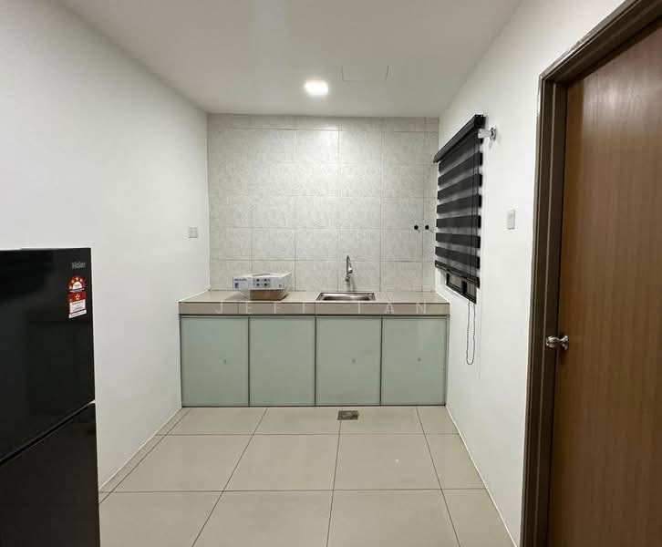 Condominium for Rent at Manhattan Condominium - Jeff Tan - Kitchen - PropertyGuru.com.my