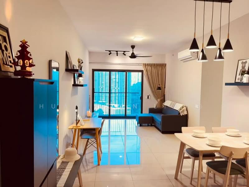 Servis Apartment untuk Disewa di D'Quince Residences - Huan Boon Liang - Living Room - PropertyGuru.com.my