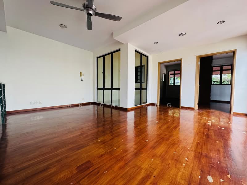 Rumah Teres 2.5 Tingkat untuk Dijual di Sierramas (Sungai Buloh) - Brian Tang - Living Room - PropertyGuru.com.my