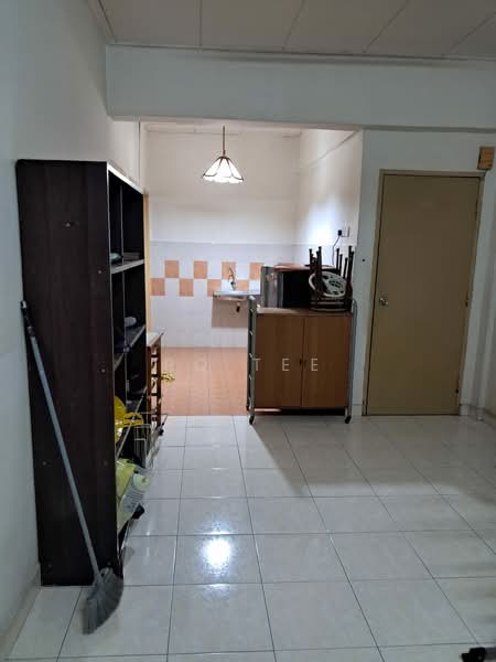 Apartment for Sale at Nusa Bestari Shoplot Apartment - RQ Tee - Kitchen - PropertyGuru.com.my