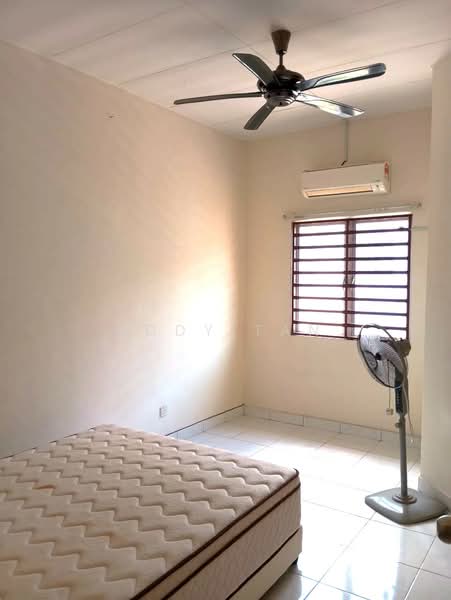 2-storey Terraced House for Sale in Forest Heights (Seremban) - Eddy TAN - Bedroom - PropertyGuru.com.my