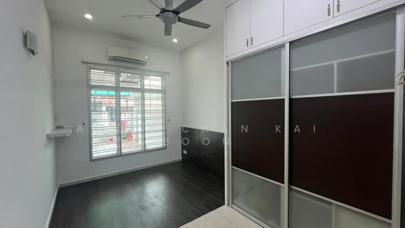 Rumah Teres 1 Tingkat untuk Dijual di Taman Krubong Jaya (Krubong) - Alvin Chan Kai Boon - Bedroom - PropertyGuru.com.my
